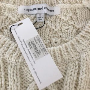 NWT Casmere and Cupcakes Pommed Cable-Knit sweater